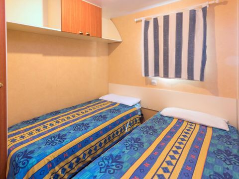 BUNGALOW 2 personnes - Cottage A