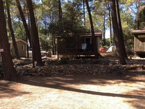 CHALET 5 personnes - BRUYERE 2 ch capacité 2 adultes et 3 enfants