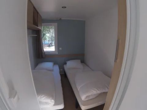 MOBILHOME 4 personnes - PROVENCE 2 chambres climatisées avec TV