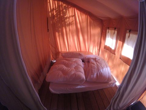 TENTE 5 personnes - SAFARI LODGE L 2 ch sans sanitaires