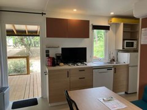 MOBILHOME 4 personnes -  PREMIUM MONTSEREIN Climatisé- 2 chambres+ lave-vaisselle + TV  (2 adultes max+2 enfants)