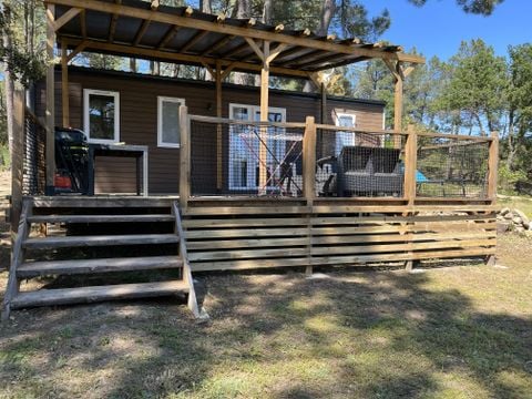 MOBILHOME 6 personnes - PREMIUM MONTMIRAIL Climatisé- 3 chambres + lave-vaisselle + TV (4 adultes max+2 enfants)