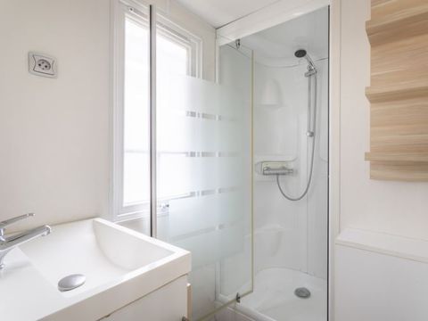 MOBILHOME 4 personnes - classique 2 chambres 4 personnes samedi