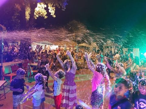 Camping Domaine de Gaujac - Camping Paradis - Camping Gard - Image N°16