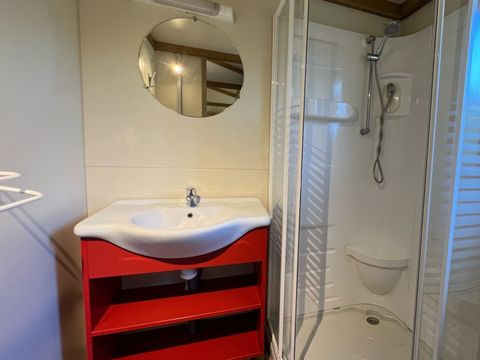 CHALET 5 personnes - 2 chambres climatisé 