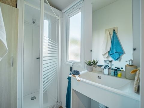 MOBILHOME 6 personnes - PASSION - TV - PLANCHA