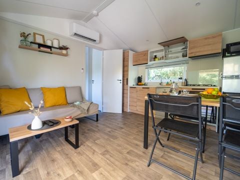 MOBILHOME 4 personnes - PREMIUM JACUZZI