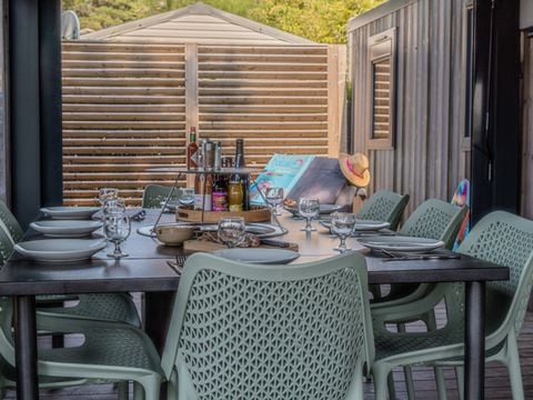 MOBILHOME 8 personnes - QUATRO PREMIUM JACUZZI