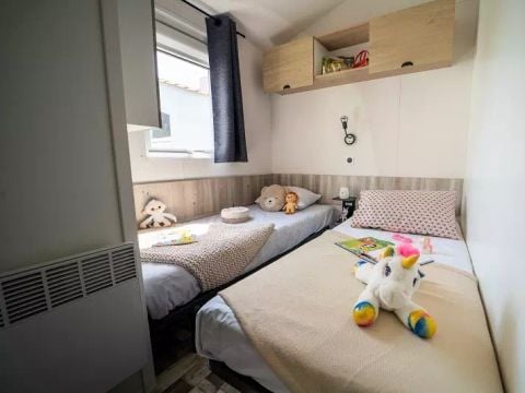 MOBILHOME 6 personnes - Trio Premium 4 Pièces 6 Personnes Jacuzzi + Climatisé + TV