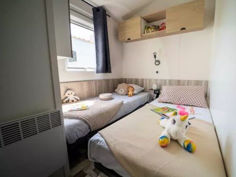 MOBILHOME 6 personnes - Trio Premium 4 Pièces 6 Personnes Jacuzzi + Climatisé + TV