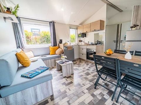 MOBILHOME 6 personnes - Trio Premium 4 Pièces 6 Personnes Jacuzzi + Climatisé + TV