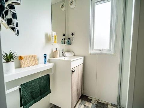 MOBILHOME 6 personnes - Trio Premium 4 Pièces 6 Personnes Jacuzzi + Climatisé + TV