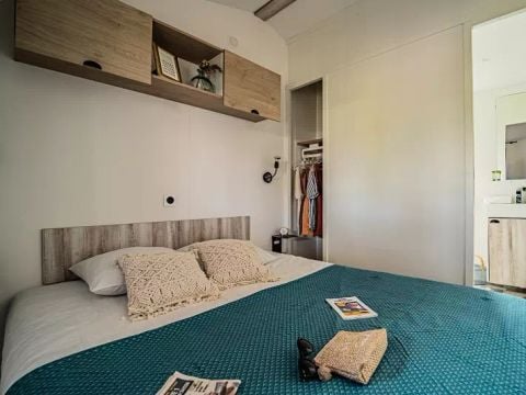 MOBILHOME 6 personnes - Trio Premium 4 Pièces 6 Personnes Jacuzzi + Climatisé + TV