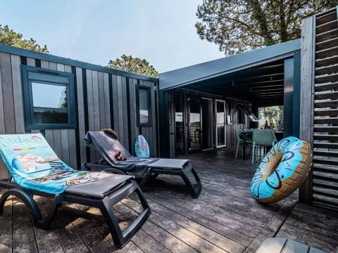 MOBILHOME 8 personnes - Quattro Premium 5 Pièces 8 Personnes Jacuzzi + Climatisé + TV 