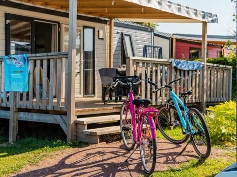 MOBILHOME 5 personnes - Authentique 3 Pièces 4/5 Personnes + TV