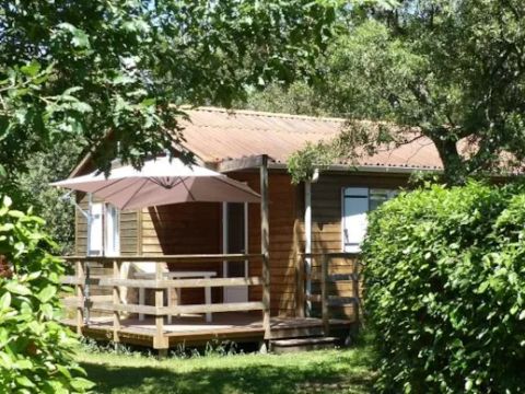 CHALET 6 personnes - Chalet Confort -35m² -2 chambres - terrasse semi-couverte - TV - Clim 2/6 pers