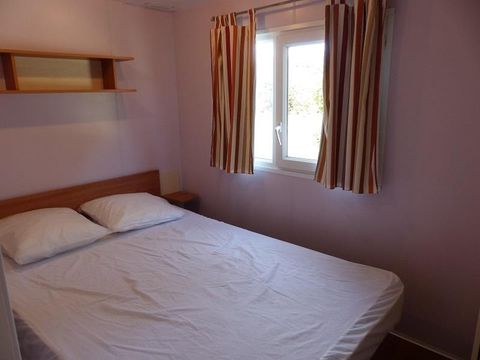 Mobilhome 2/6 personnes - Confort Sun Roller -35m² - 3 chambres - Terrasse semi-couverte - Clim
