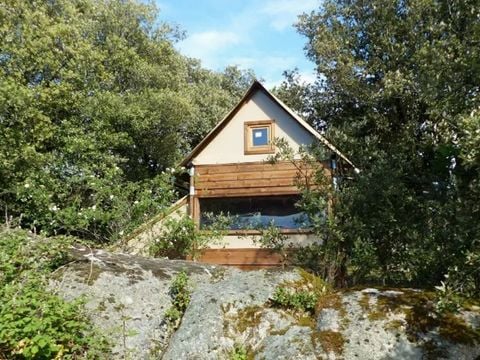 TENTE TOILE ET BOIS 4 personnes - Tente Bivouac XL sur pilotis Standard 2 chambres - en pleine nature (sans sanitaires) 2/4 pers