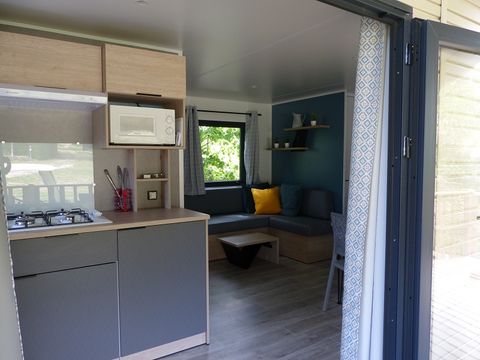 Mobilhome 2/5 personnes - Premium -30m² -2 chambres - Terrasse couverte - TV - Clim