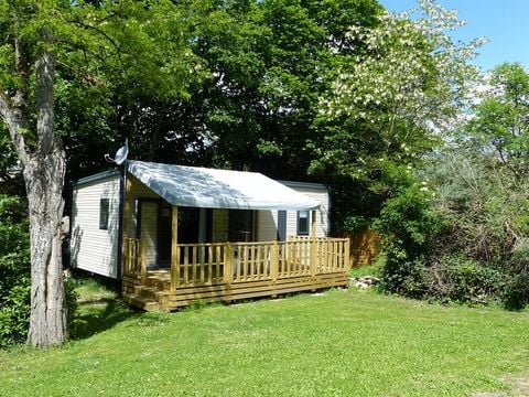 MOBILHOME 5 personnes - Mobil-Home Premium -30m² -2 chambres - terrasse couverte - TV - Clim 2/5 pers