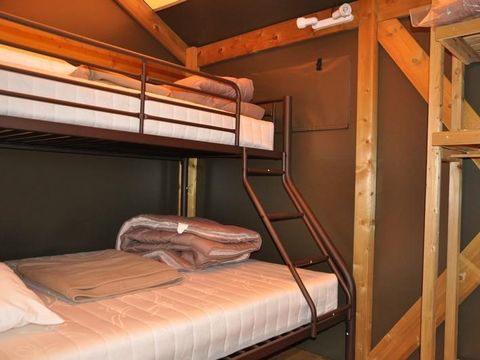 TENTE TOILE ET BOIS 5 personnes - LODGE, sans sanitaire