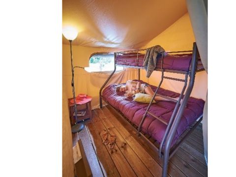 Bungalow toilé 5 personnes - Lodge Prestige