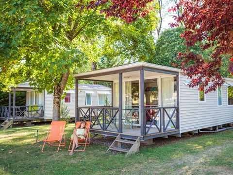 MOBILHOME 6 personnes - Mobil home Lodgia option climatisation (4 adultes max + 2 pers. - 18 ans) 4/6 pers