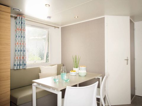 MOBILHOME 4 personnes - Mobil-home | Premium | 2 Ch. | 4 Pers. | Petite Terrasse | Clim. | TV
