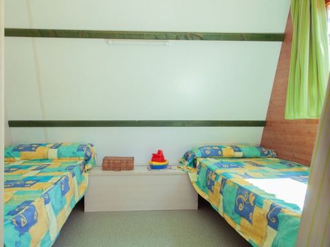 BUNGALOW 4 personnes - BORA SMART