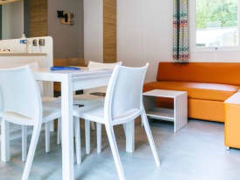 MOBILHOME 6 personnes - Platine Cala Gogo 3 chambre,s Par Lifestyle Holidays 