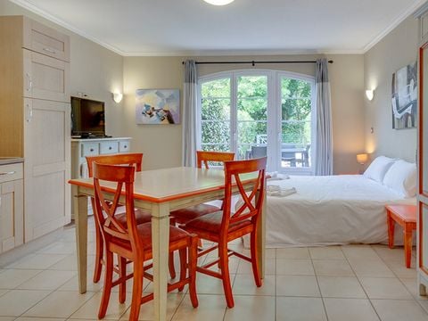 STUDIO 2 personnes - 21 m² avec balcon