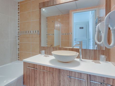 APPARTEMENT 8 personnes - 4 pièces 8 personnes