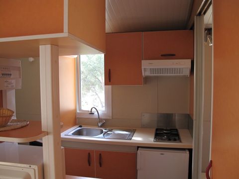 BUNGALOW 5 personnes - Bungalow Morea 5 places, terrasse couverte,  Clim, TV, 25m²