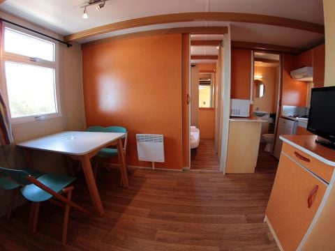 BUNGALOW 5 personnes - Bungalow Morea 5 places, terrasse couverte,  Clim, TV, 25m²