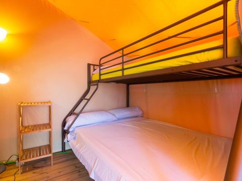 Tente en toile et en bois 5 personnes - VICTORIA