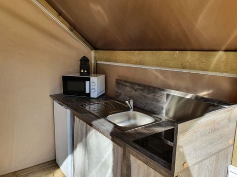 TENTE TOILE ET BOIS 4 personnes - SALECCIA