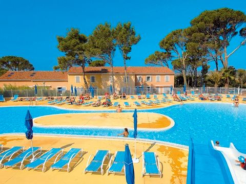 Résidence-Club Domaine le Mas des Vignes - Camping Gard