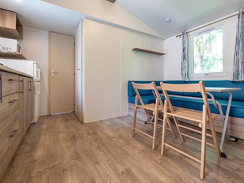 MOBILHOME 6 personnes - |Comfort XL | 2 Ch. | 4/6 Pers. | Terrasse Couverte