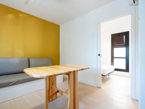 STUDIO 3 personnes - Nial plat