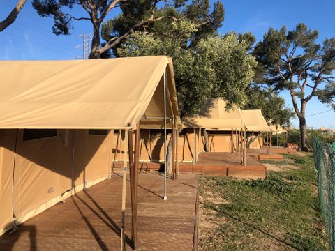 Tente en toile et en bois 4 personnes - Glamping Lodge 1/4 pers