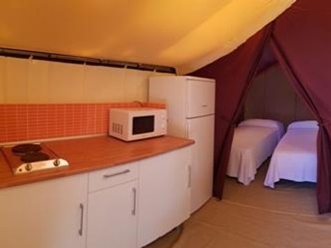Tente en toile et en bois 4 personnes - Glamping Lodge 1/4 pers