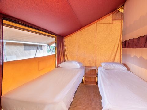 Tente en toile et en bois 4 personnes - Glamping Lodge 1/4 pers