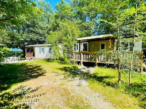 Flower Camping la Pibola - Camping Ariège - Image N°7