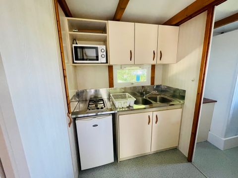 CHALET 5 personnes - Chalet Châtaigner Standard 23m² - 2 chambres + Terrasse couverte 8m² 5 pers.