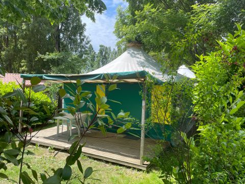 BUNGALOW TOILÉ 5 personnes - Bungalow Toilé Cerisier Standard 25m² - 2 chambres + Terrasse couverte 10m² 5 pers. 