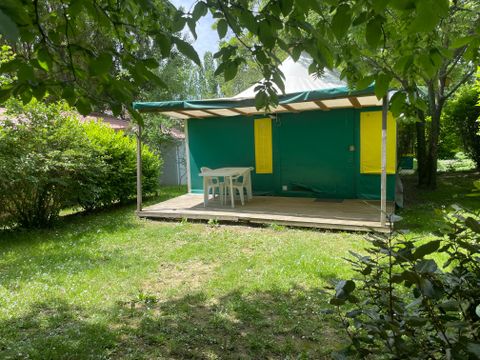 BUNGALOW TOILÉ 5 personnes - Bungalow Toilé Cerisier Standard 25m² - 2 chambres + Terrasse couverte 10m² 5 pers. 