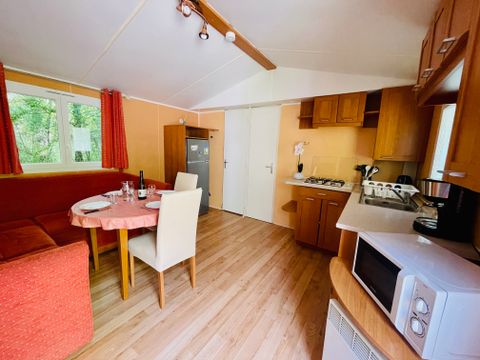 MOBILHOME 4 personnes - Chêne Confort 30m² - 2 chambres + Terrasse couverte 14m² 4 pers.