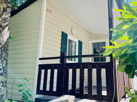 MOBILHOME 4 personnes - Frêne Confort 23m² - 2 chambres + Terrasse couverte 4m² 4 pers. 