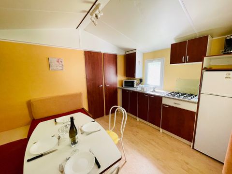 MOBILHOME 4 personnes - Frêne Confort 23m² - 2 chambres + Terrasse couverte 4m² 4 pers. 