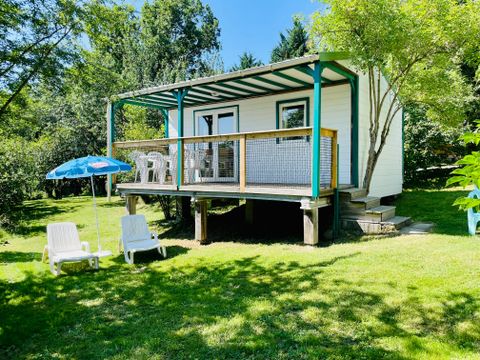 CHALET 4 personnes - Chalet Pommier Vue Montagne Confort 23m² 2 chambres + Terrasse couverte 15m² + Clim + TV